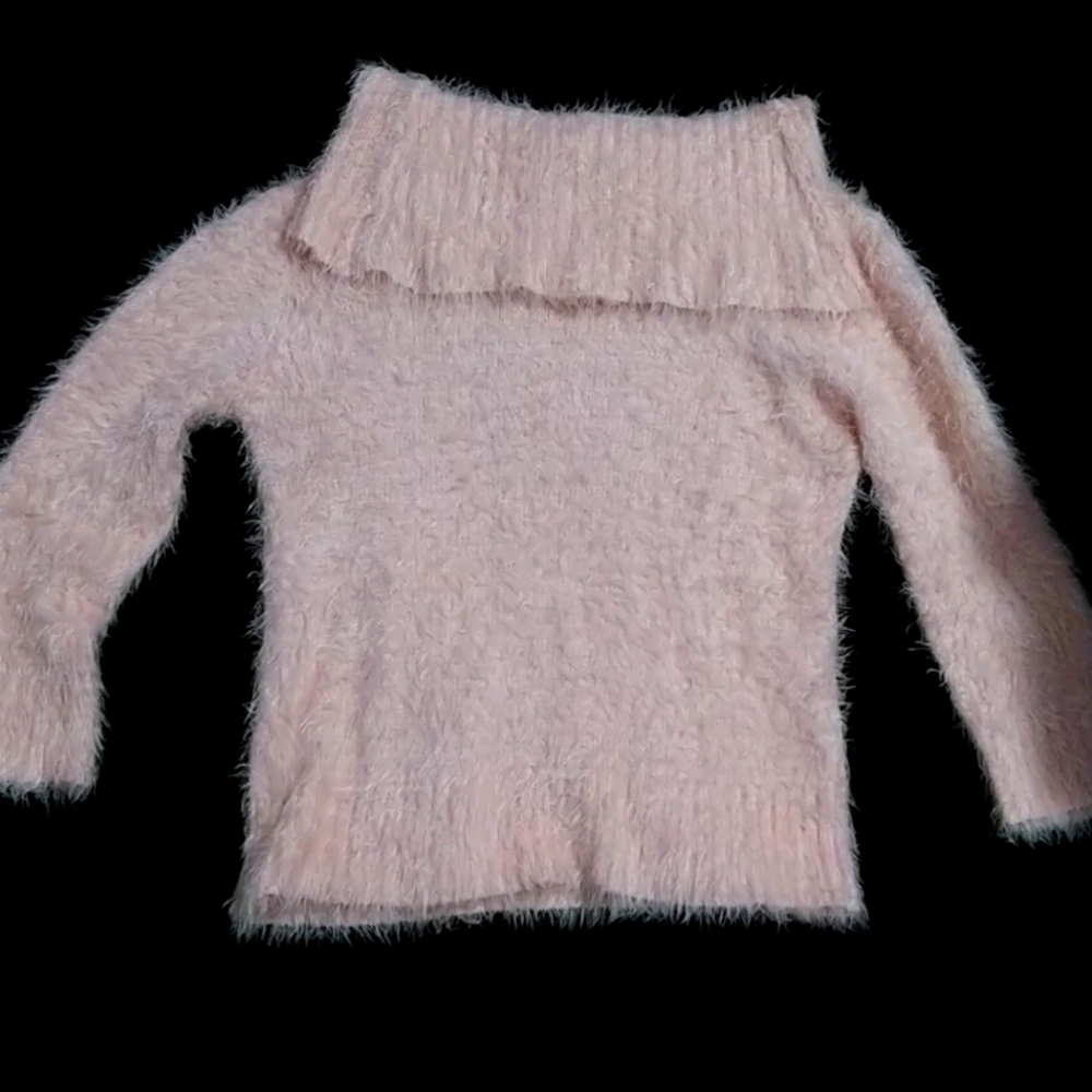 Long sleeved shirt